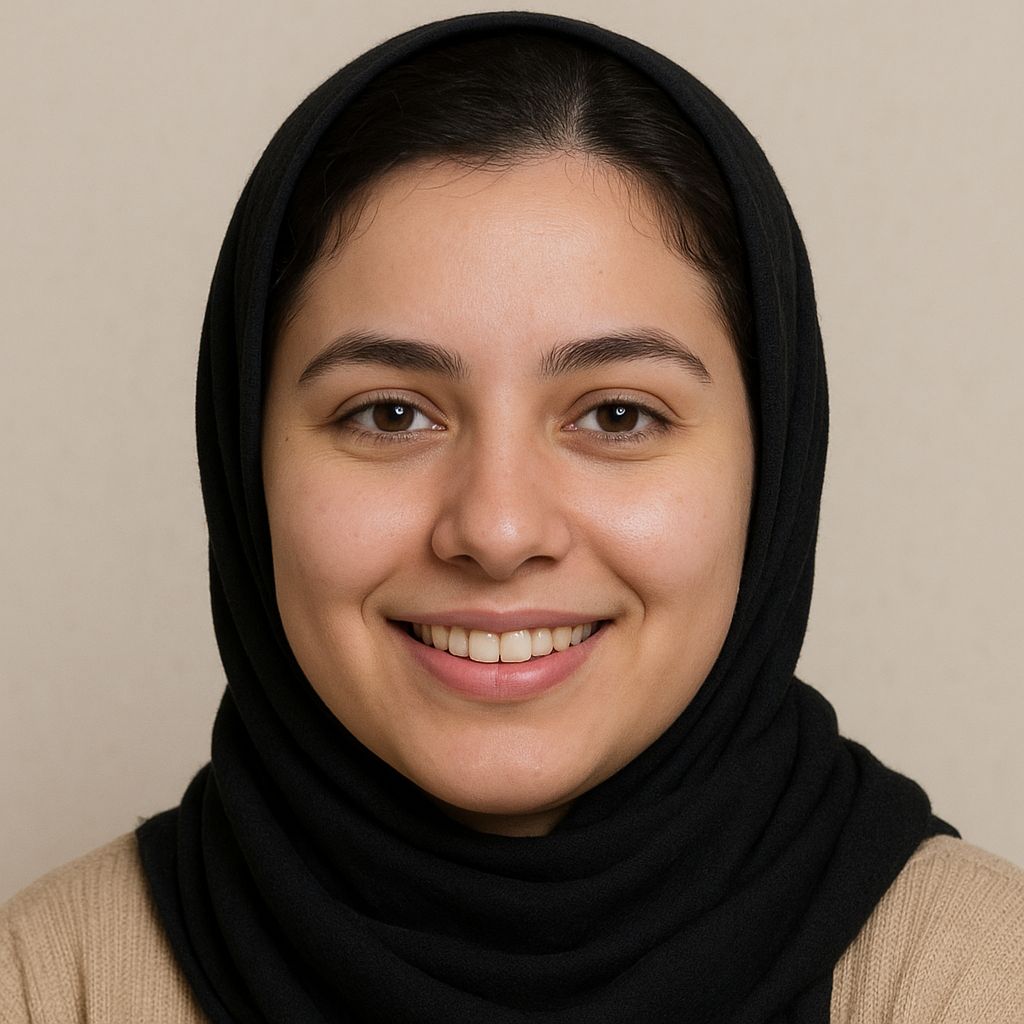 مریم اکبری